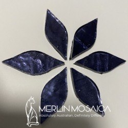 Leveque Mirror Petals (15 x 38mm)