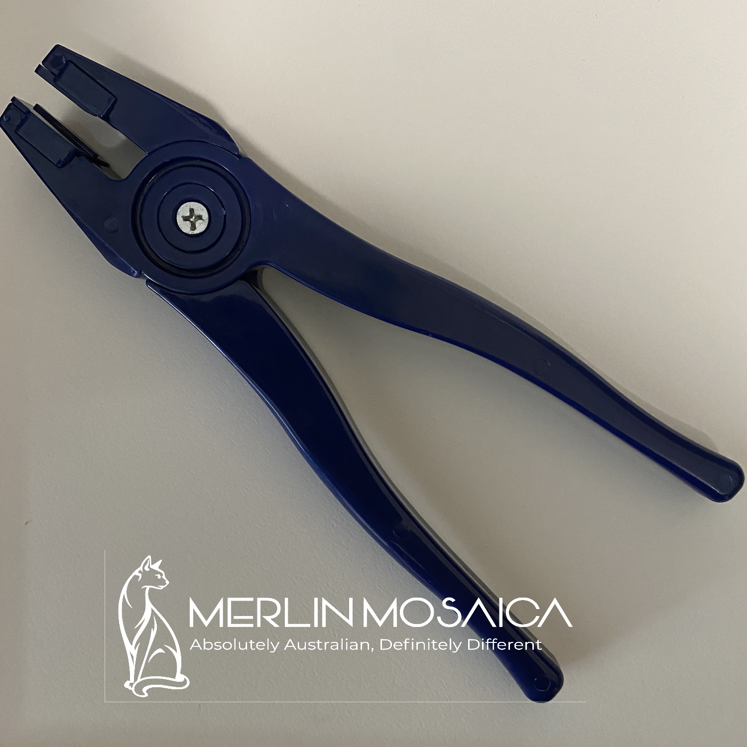 Lightweight Plastic Running Pliers for Stained Glass Tile Breaking