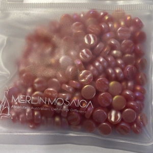 callistemon-pearl-8mm-pouch-scaled