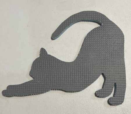 MM1150 - Cat - Stretching TS